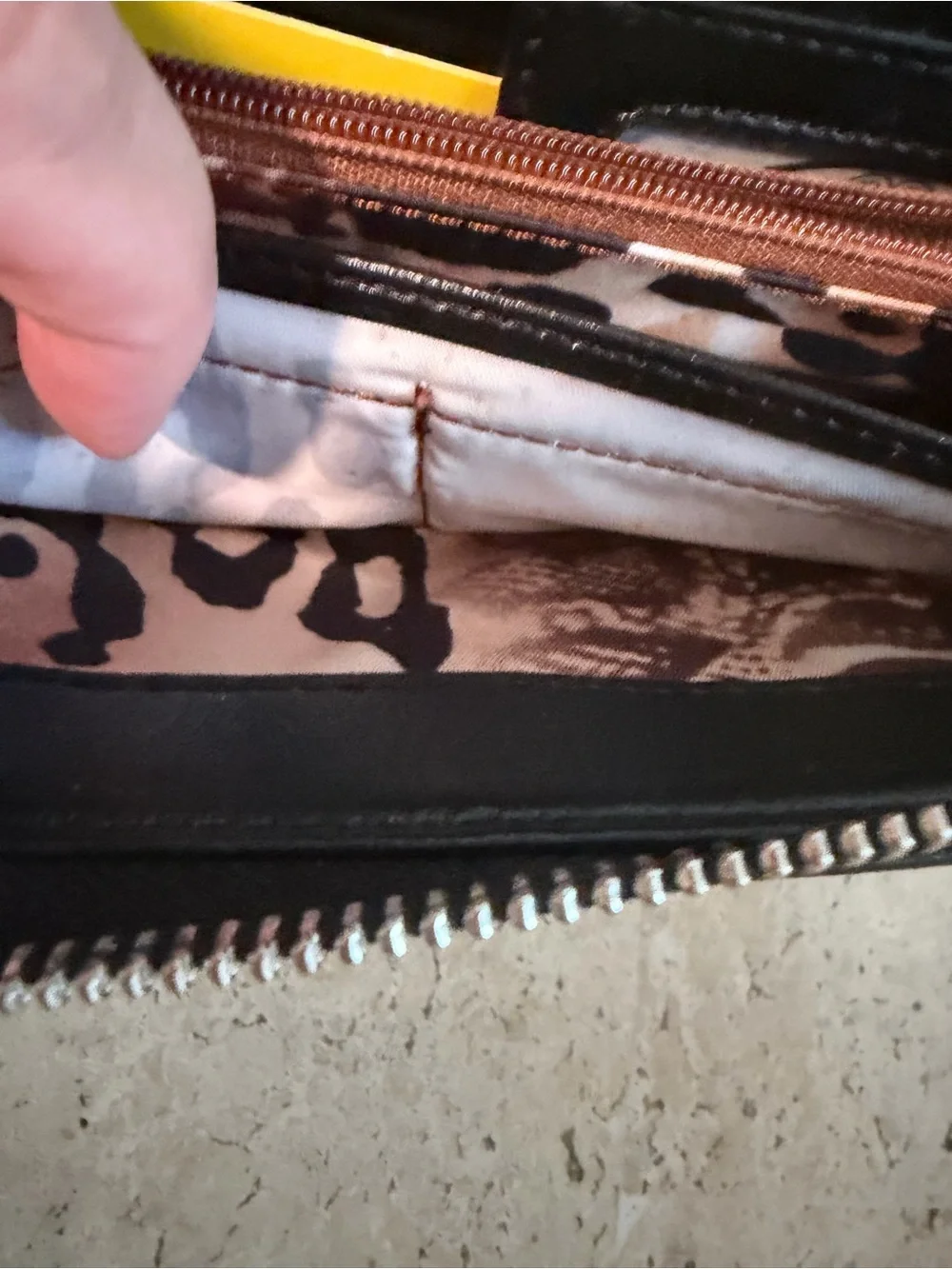 Sharifs Artistic Expressions Tribal Geometric Zip Around Leather Wallet